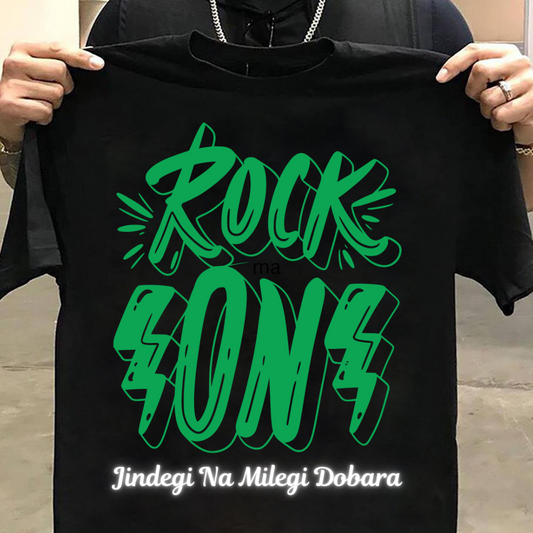 Music : Rock On Black T-shirt